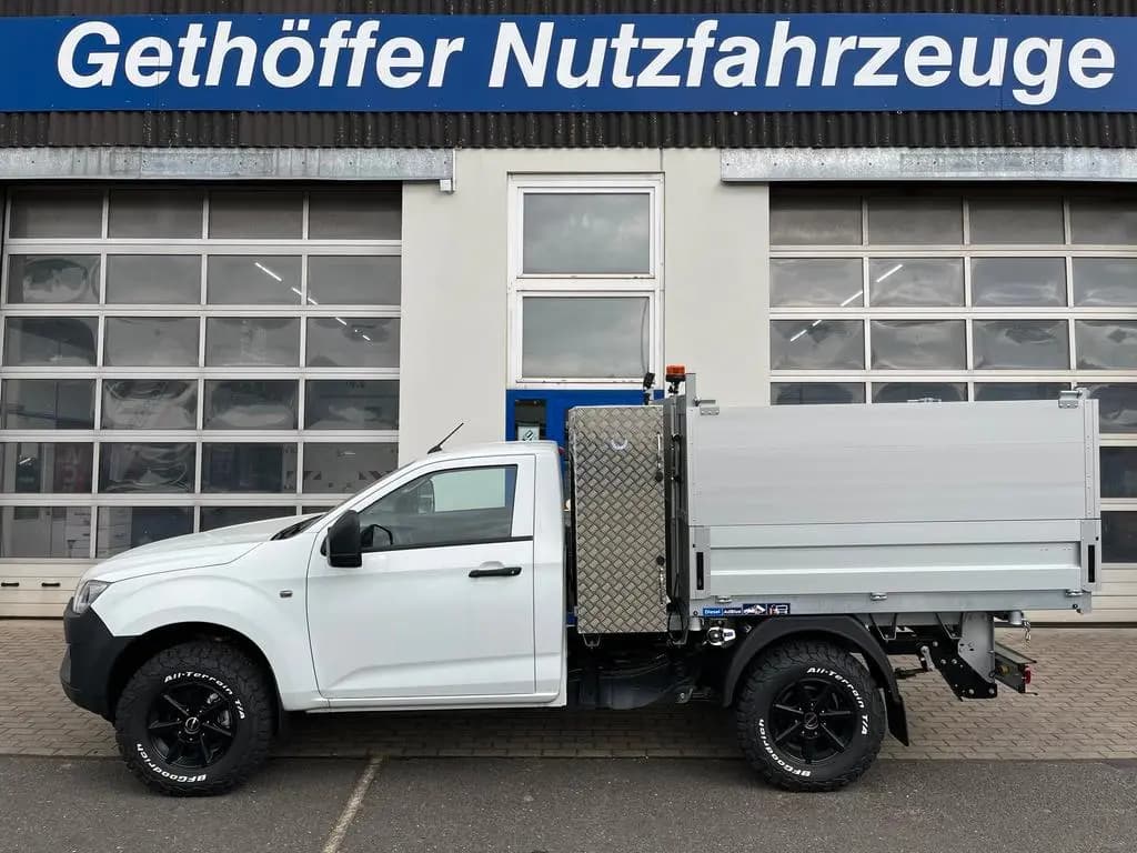 Main__Slider__Photo:Isuzu D-Max Single Cab 4x4 L mit Kipper Box + SOFORT+ 06/2025-0