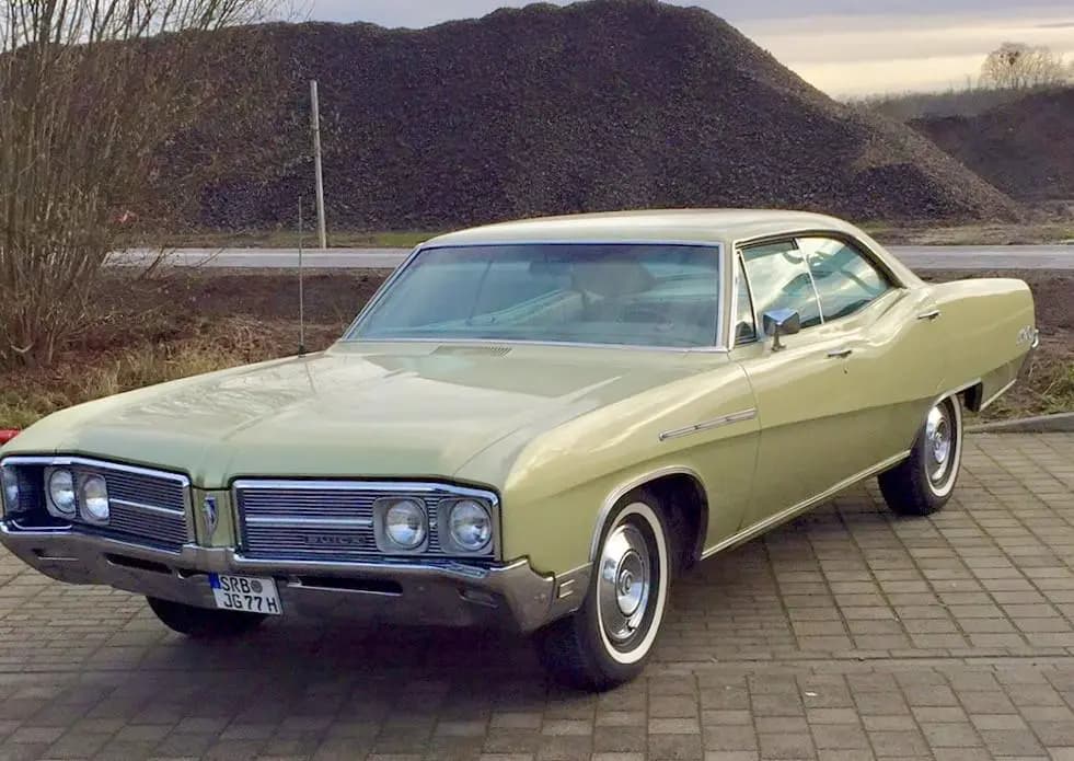 Main__Slider__Photo:Buick Le Sabre 01/1968-0