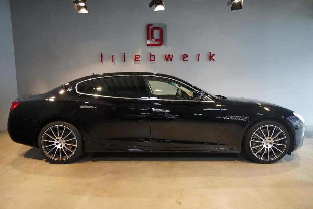 Main__Slider__Photo:Maserati Quattroporte 3.8 V8 GTS - 1HD-U-Frei-BRD-FZG-Top 06/2015-0