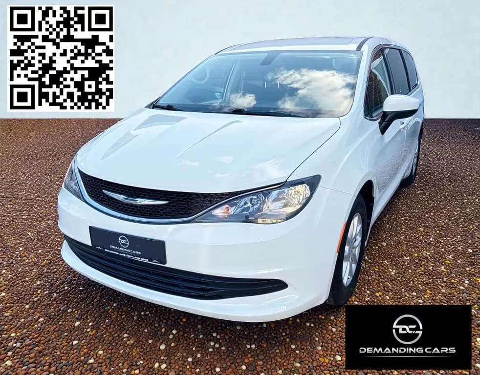 Main__Slider__Photo:Chrysler Pacifica L 3.6 Automatik 8-Sitzer Kamera Anhänge 10/2017-0
