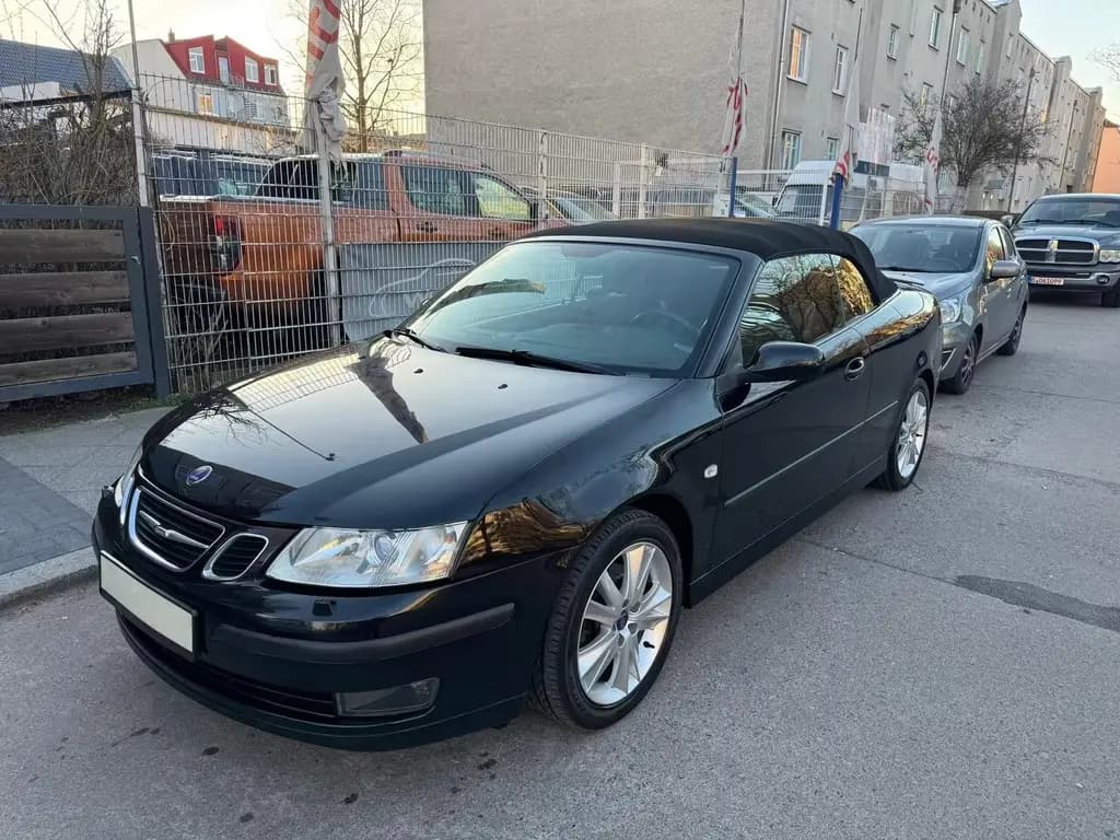 Main__Slider__Photo:Saab 9-3 Cabriolet 1.9 TiD Vector .2.Hand.Leder.TÜV N 03/2007-0