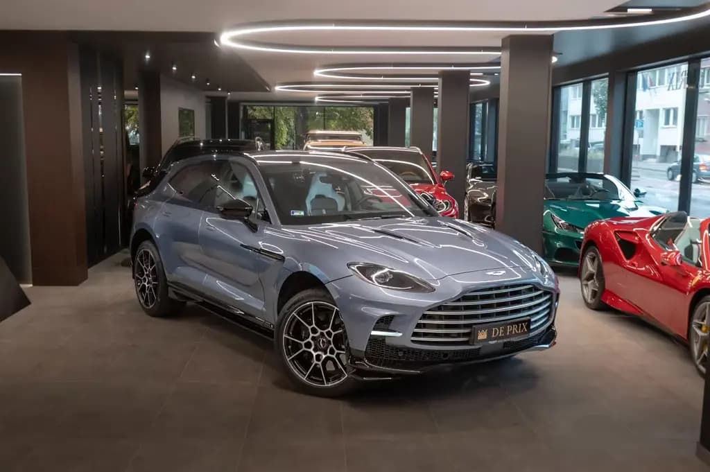 Main__Slider__Photo:Aston Martin DBX 4.0 V8 DBX707 Concours Blue 09/2023-0
