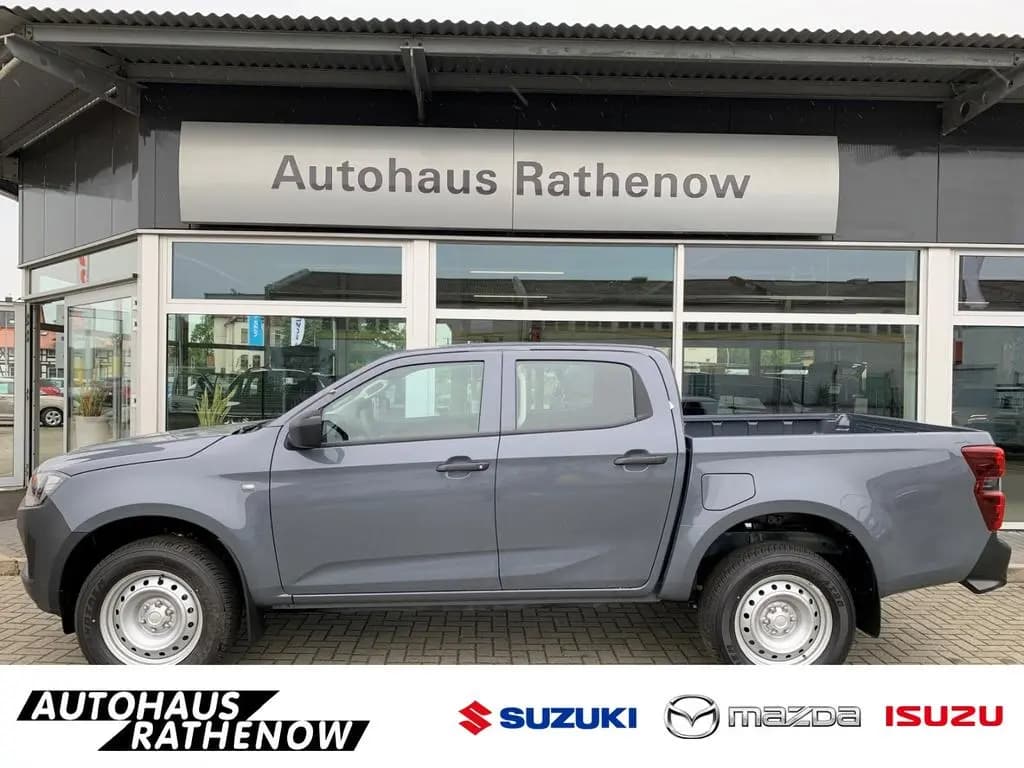 Main__Slider__Photo:Isuzu D-Max Double Cab 4WD L Allrad EU6e Totwinkelassi null-0