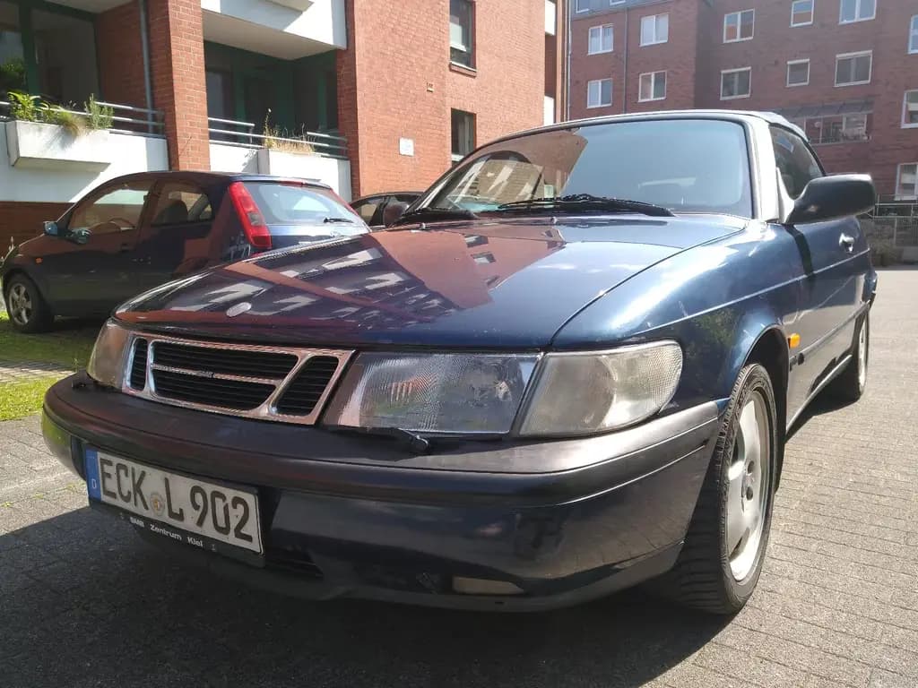 Main__Slider__Photo:Saab 900 2.3i SE Cabrio SE TÜV 8/2027 04/1996-0