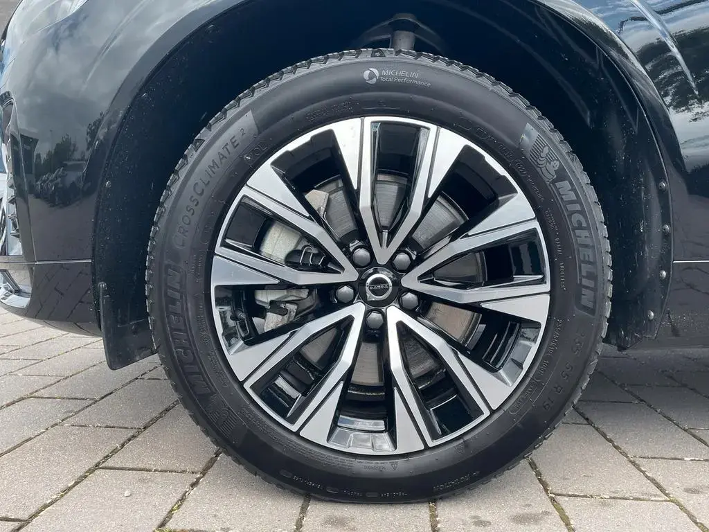 Main__Slider__Photo:Volvo XC60 B5 AWD Mild-Hybrid Plus Dark AHK ACC BLIS 03/2024-1