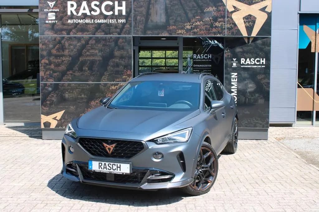 Main__Slider__Photo:Cupra Formentor VZ5 4Drive 2.5 TSI DSG+DCC+360°+BEATS+ 03/2022-0