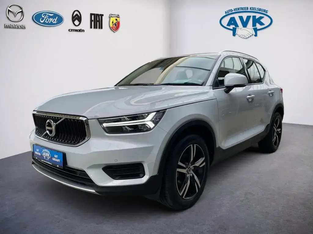 Main__Slider__Photo:Volvo XC40 XC 40 XC40 Momentum Pro 2WD 11/2019-1