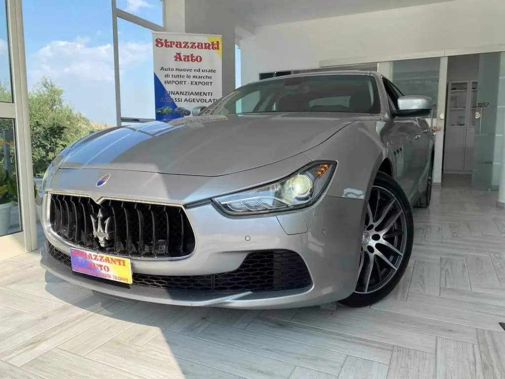 Main__Slider__Photo:Maserati Ghibli 3.0D V6 275cv GRANSPORT+TETTO201 01/2015-0