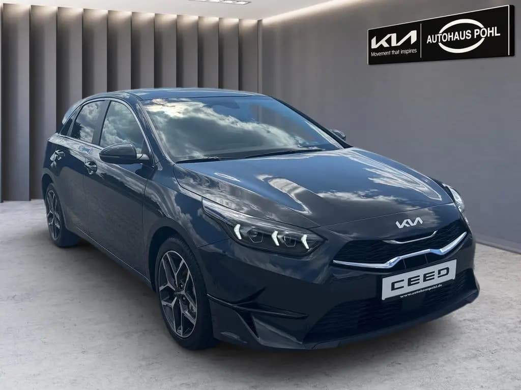 Main__Slider__Photo:Kia CEED_5 1.0T 48V DCT 100 ULTIMATE STY JBL 03/2026-0
