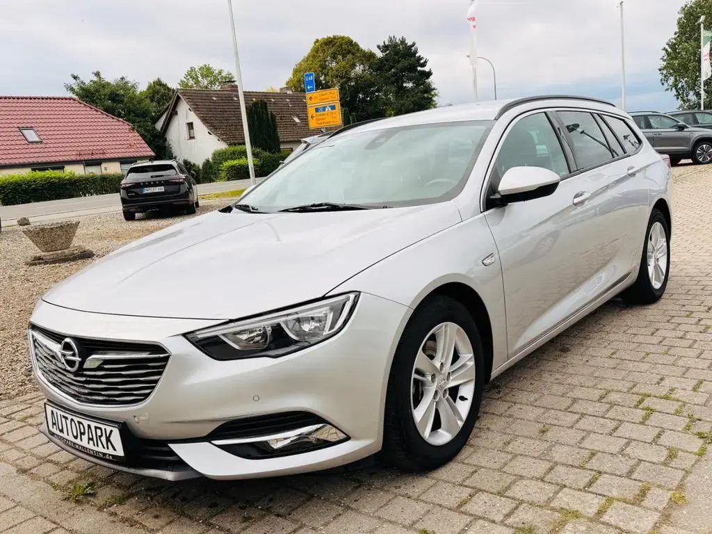 Main__Slider__Photo:Opel Insignia B Sports Tourer Edition *NAVI*SHZ*PDC* 06/2018-1