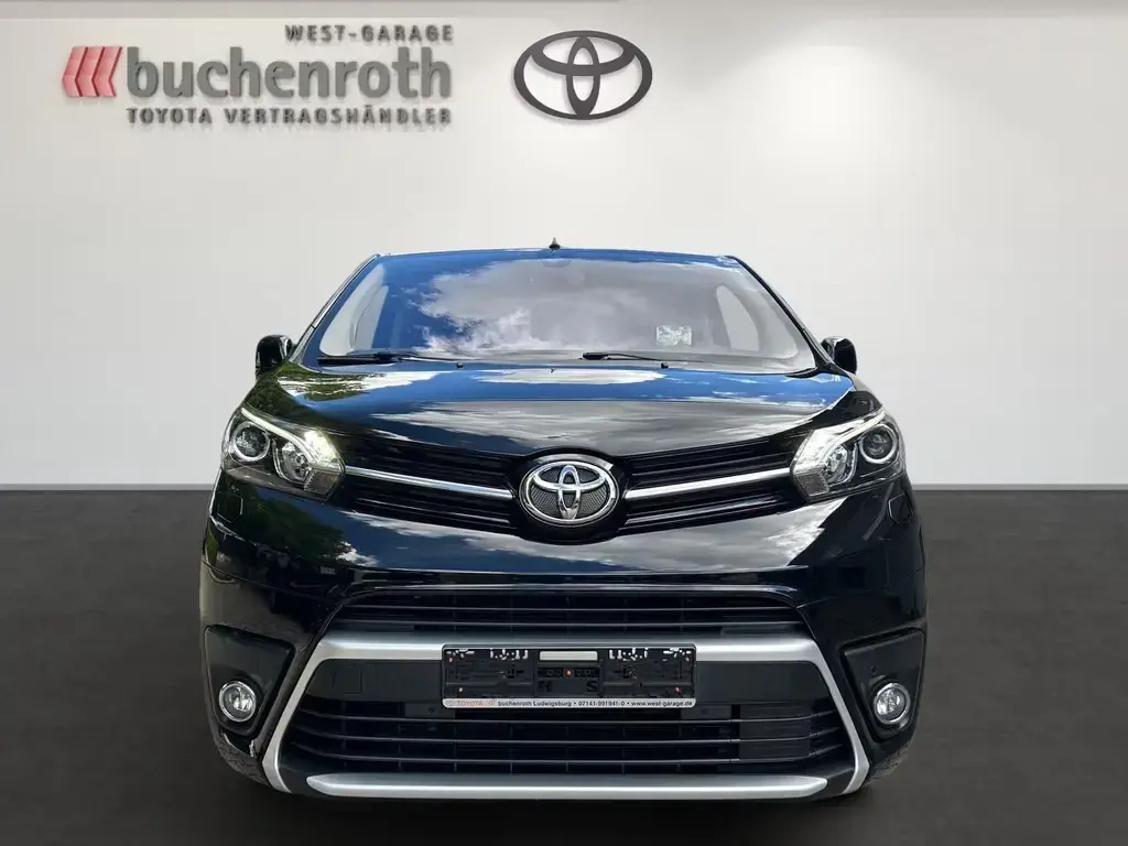 Main__Slider__Photo:Toyota Proace (Verso) Proace Verso L2 Executive + Pano + Head-Up 03/2022-1