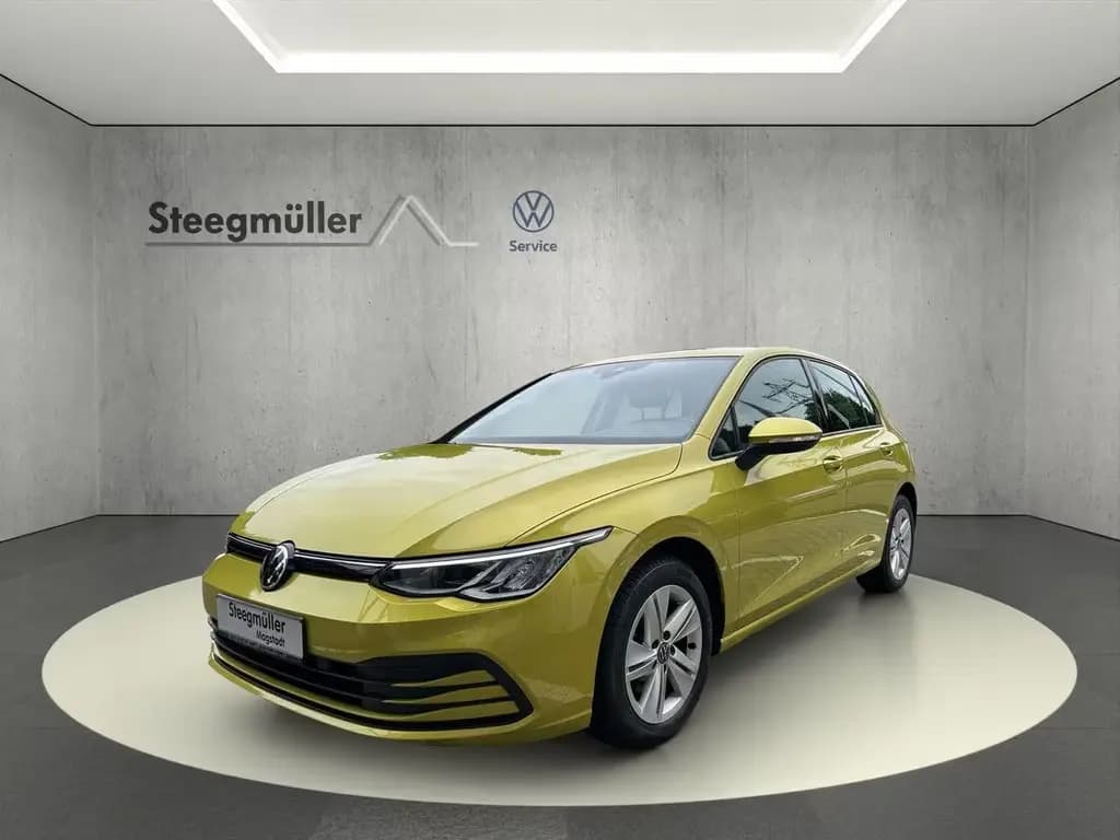 Main__Slider__Photo:Volkswagen Golf 1.5 TSI ACT 6 Gang  Life 07/2020-0