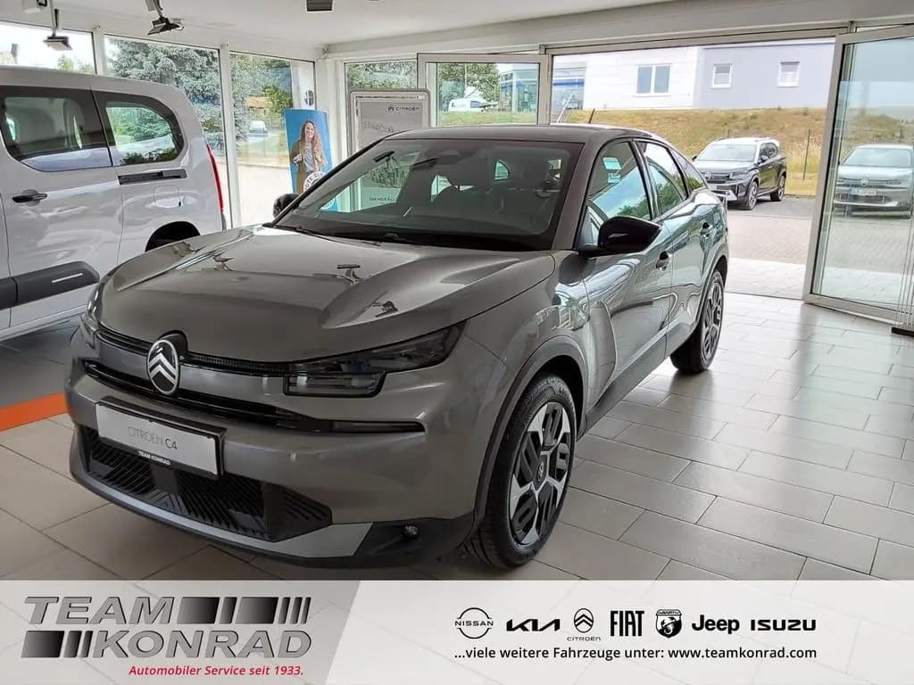 Main__Slider__Photo:Citroën C4 1.2 EU6e PureTech 130 S&S EAT8 Plus 07/2025-0