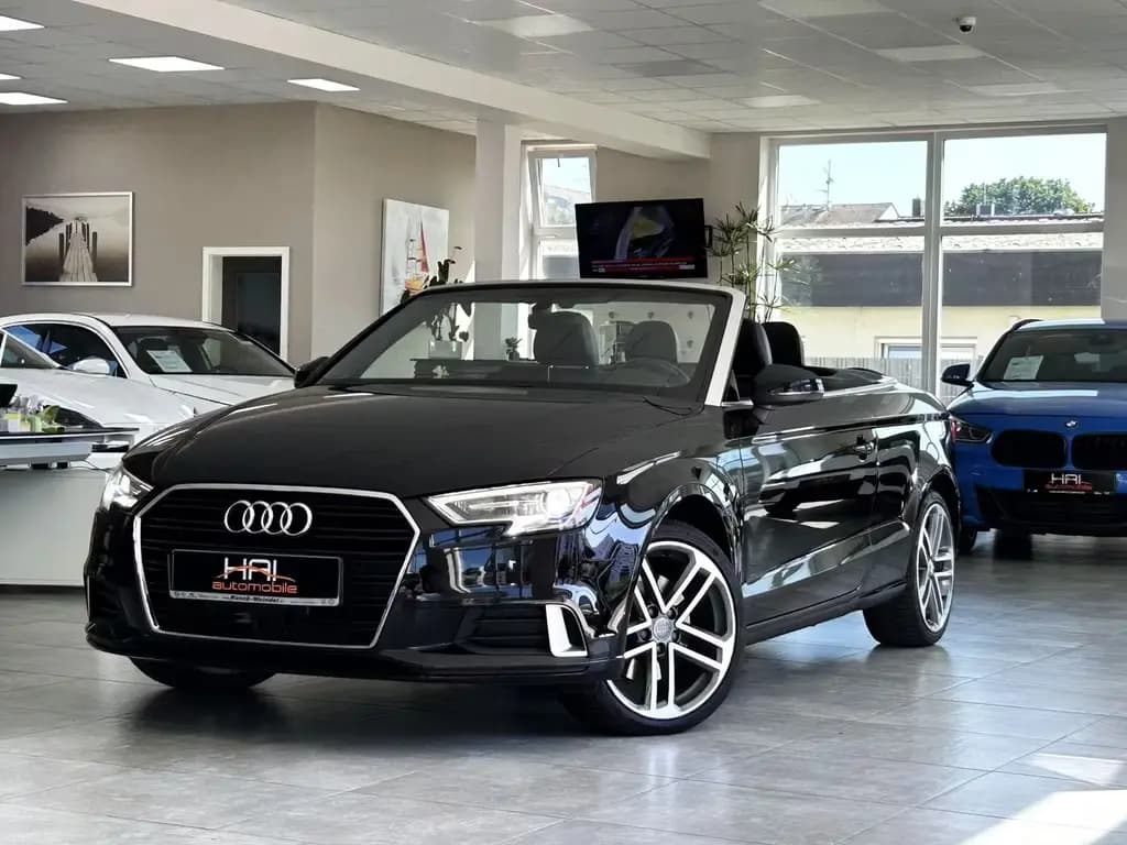Main__Slider__Photo:Audi A3 2.0 TFSI Automatik/Leder/Kamera/Apple Car 07/2017-0