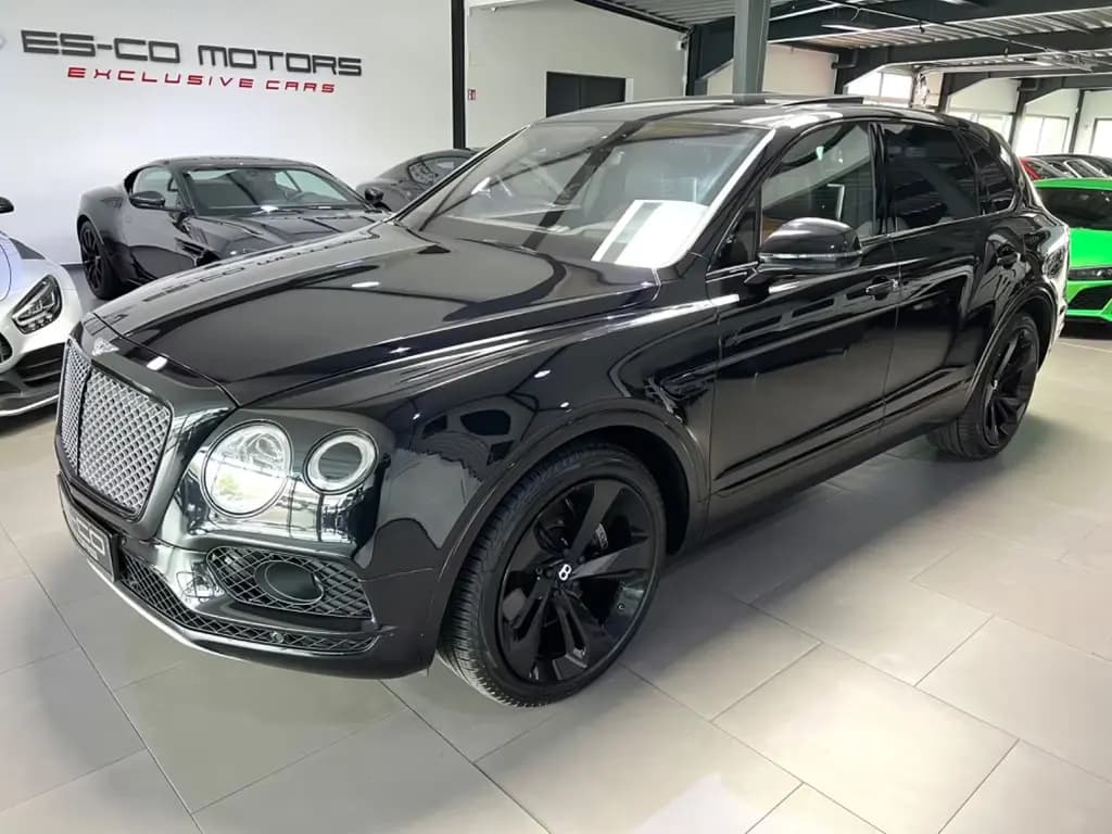 Main__Slider__Photo:Bentley Bentayga 4.0 V8 DIESEL BLACK MULLINER 2xDVD-TV 02/2018-0