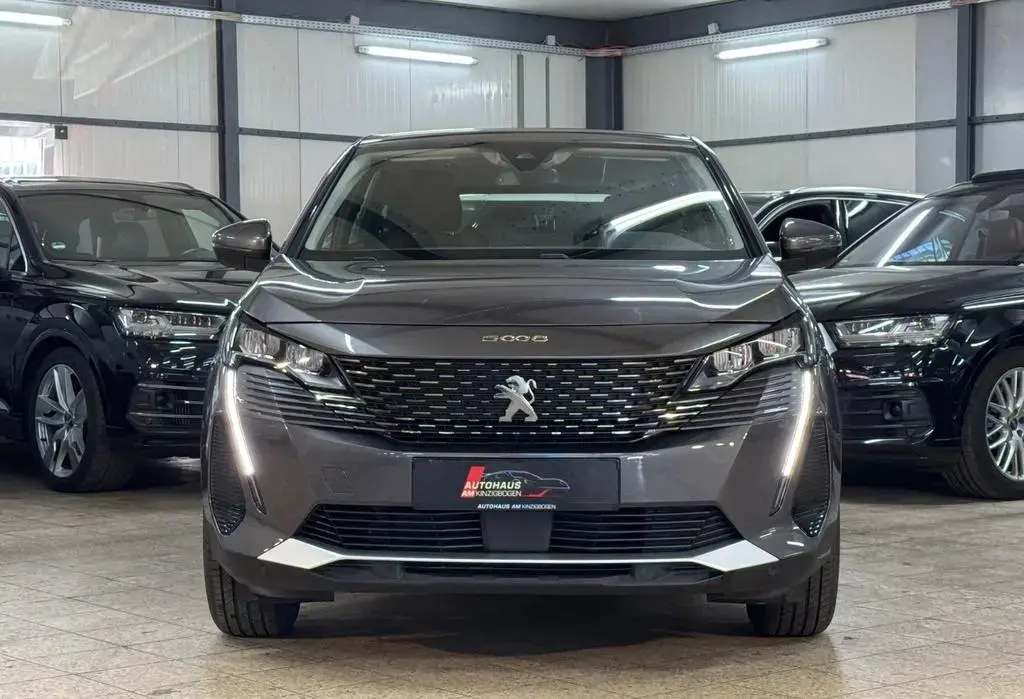 Main__Slider__Photo:Peugeot 5008 Active Business 7SITZ*180°K*LANE*APP*DAB*1H 12/2020-1