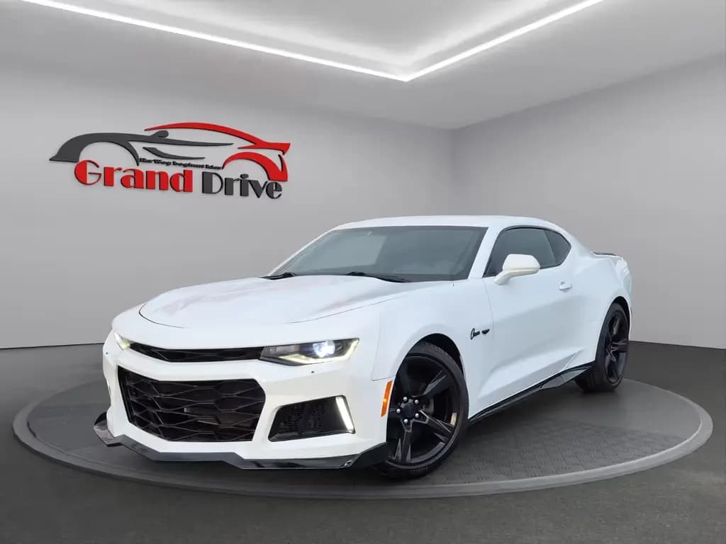 Main__Slider__Photo:Chevrolet Camaro 3.6L Coupe/ZL1-OPTIK/LEDER/KAM/HuD/BOSE 07/2016-0