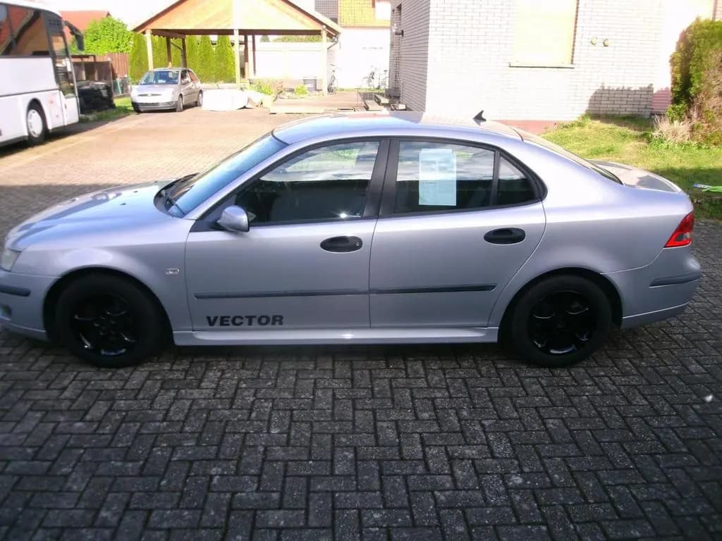 Main__Slider__Photo:Saab 9-3 1.8t Vector Rechtslenker Sport-Limousine 03/2007-0