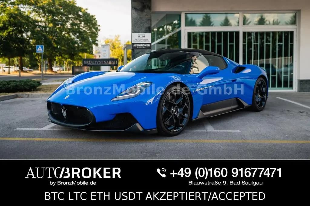 Main__Slider__Photo:Maserati MC20 °INTER CARBON PAKET°KERAMIK°LIFT°SONUS 09/2021-0