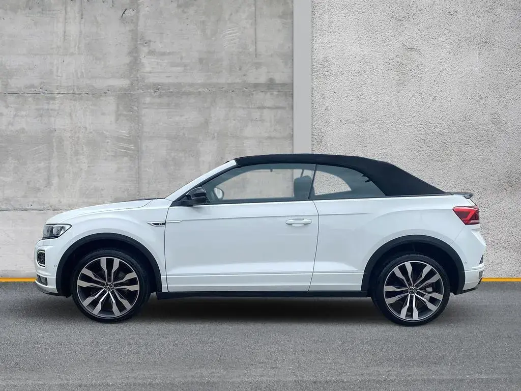 Main__Slider__Photo:Volkswagen T-Roc Cabrio 1.5 TSI DSG R-Line BEATS LEDER DCC 01/2021-1