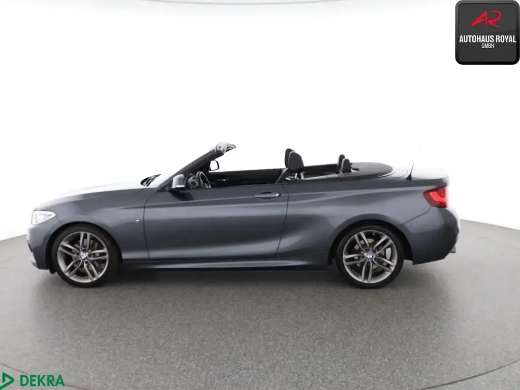 Main__Slider__Photo:BMW 2 Series 220 i Cabrio M SPORT HARMAN/K,NAVIPROF,KEYLESS 08/2015-1
