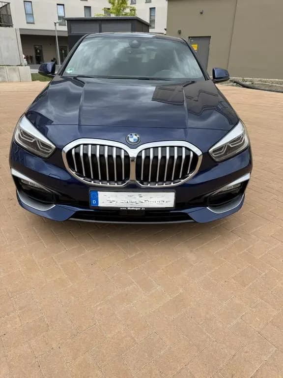 Main__Slider__Photo:BMW 1 Series LuxuryLine|Business Paket|HUD|H&K 02/2020-0