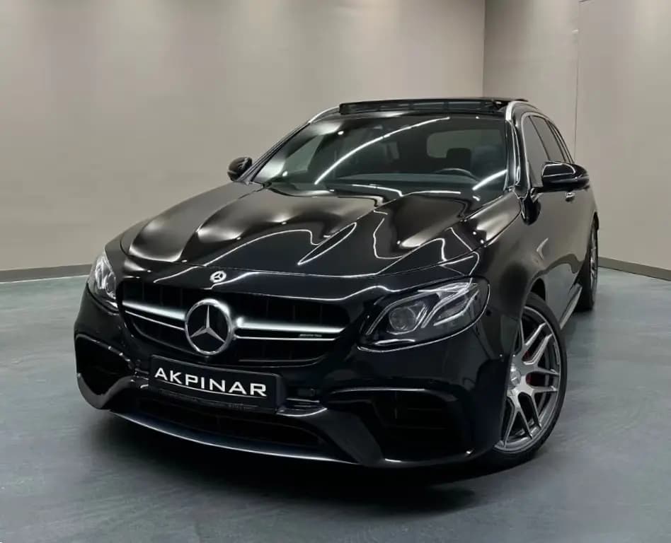 Main__Slider__Photo:Mercedes-Benz E 63 AMG E63 S T AMG 4M *PANO*HD-UP*SITZKLIMA*BURMESTER* 07/2018-0
