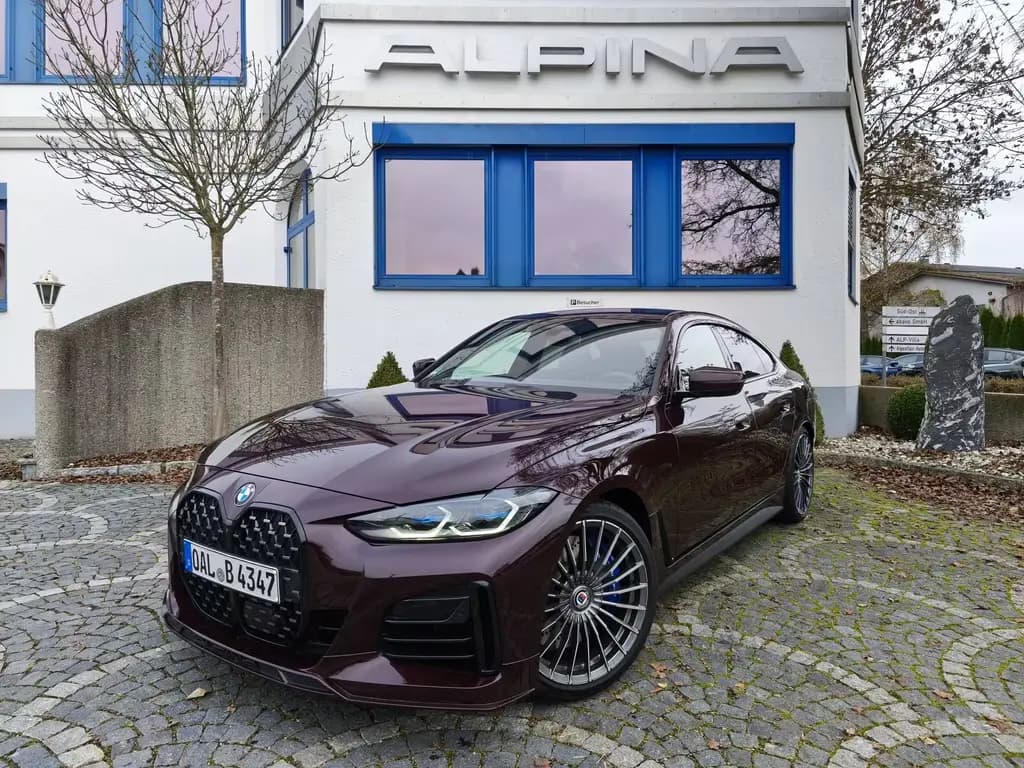 Main__Slider__Photo:ALPINA B4 Gran Coupé SWITCH-TRONIC Allrad Sonderlackier 07/2024-0