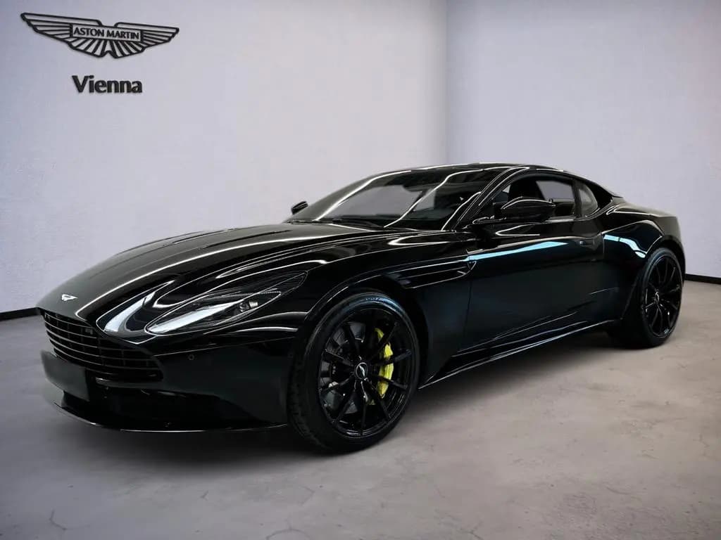 Main__Slider__Photo:Aston Martin DB11 V12 AMR | Carbon Fibre | B & O Soundsystem 08/2020-0