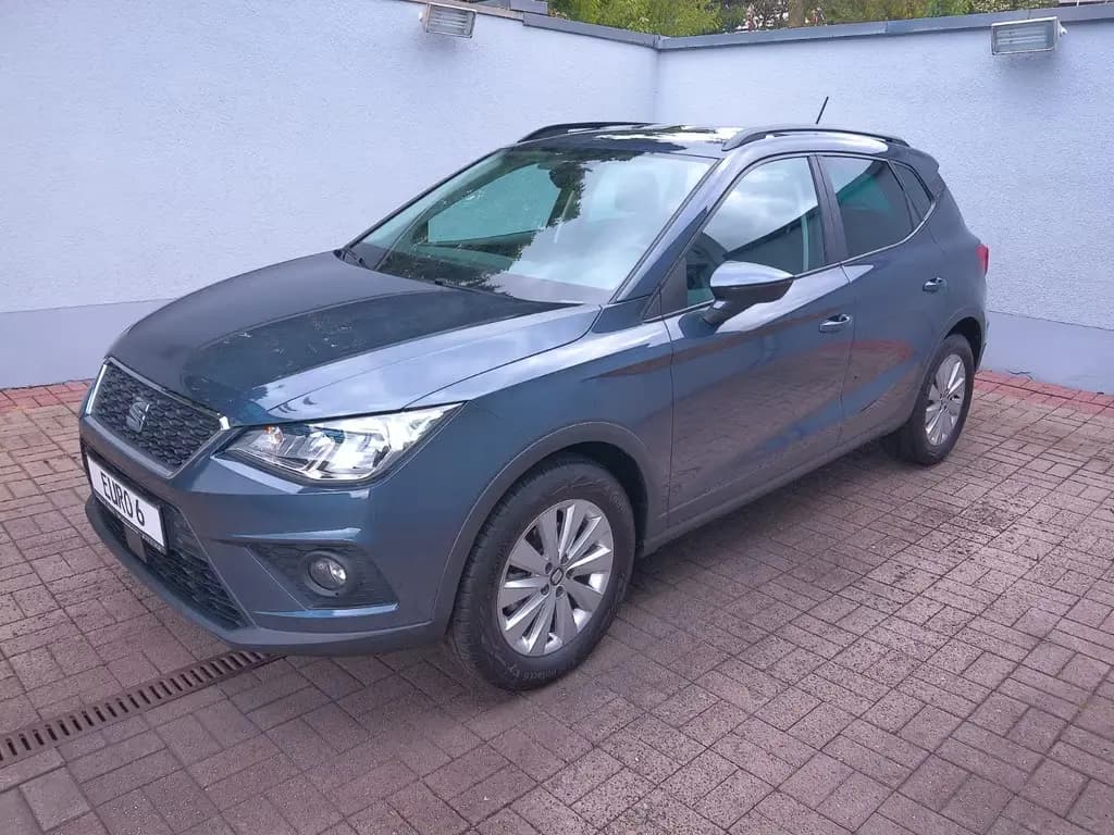 Main__Slider__Photo:Seat Arona 1,0 TSI 110PS Style 03/2021-0