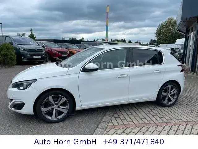 Main__Slider__Photo:Peugeot 308 Allure Pure Tech 130 09/2014-1