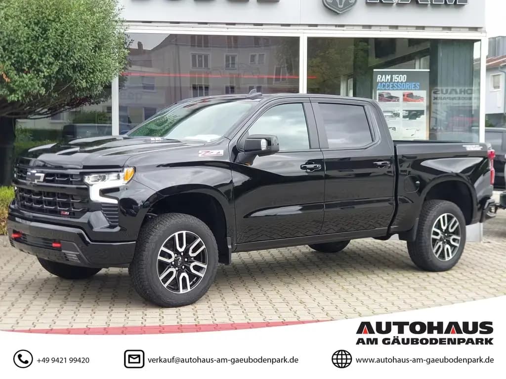 Main__Slider__Photo:Chevrolet Silverado 6.2l V8 Z71 4x4 Automatik 3.5T AHK 08/2025-0