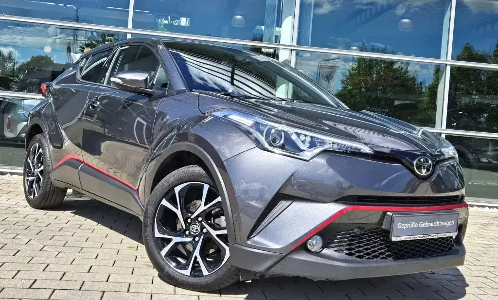 Main__Slider__Photo:Toyota C-HR 1.2 Turbo Team Deutschland 11/2018-1
