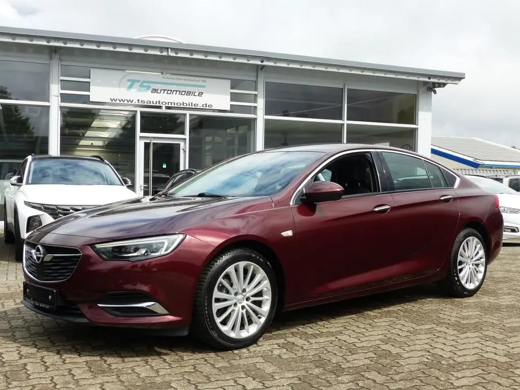 Main__Slider__Photo:Opel Insignia Grand Sport Innovation 4x4 LED+Bose+Nav 02/2018-0