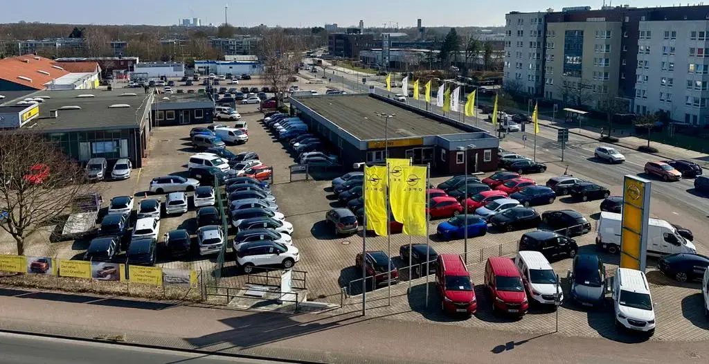 Main__Slider__Photo:Opel Mokka Innovation-AT/AFL Licht/PDC vo. u. hi 03/2016-1