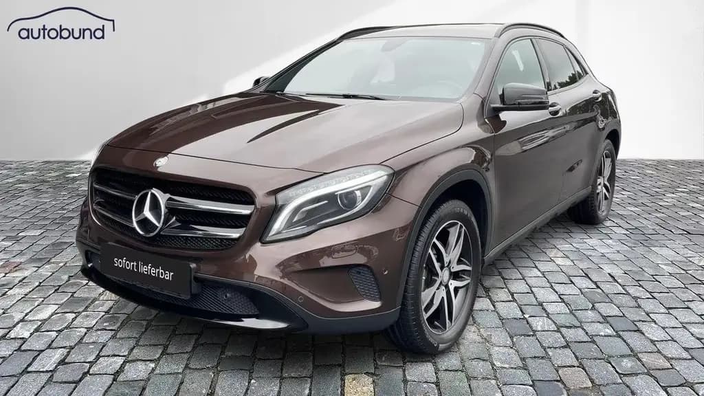 Main__Slider__Photo:Mercedes-Benz GLA 180 Urban Alu NBA PDC Shz 10/2016-0