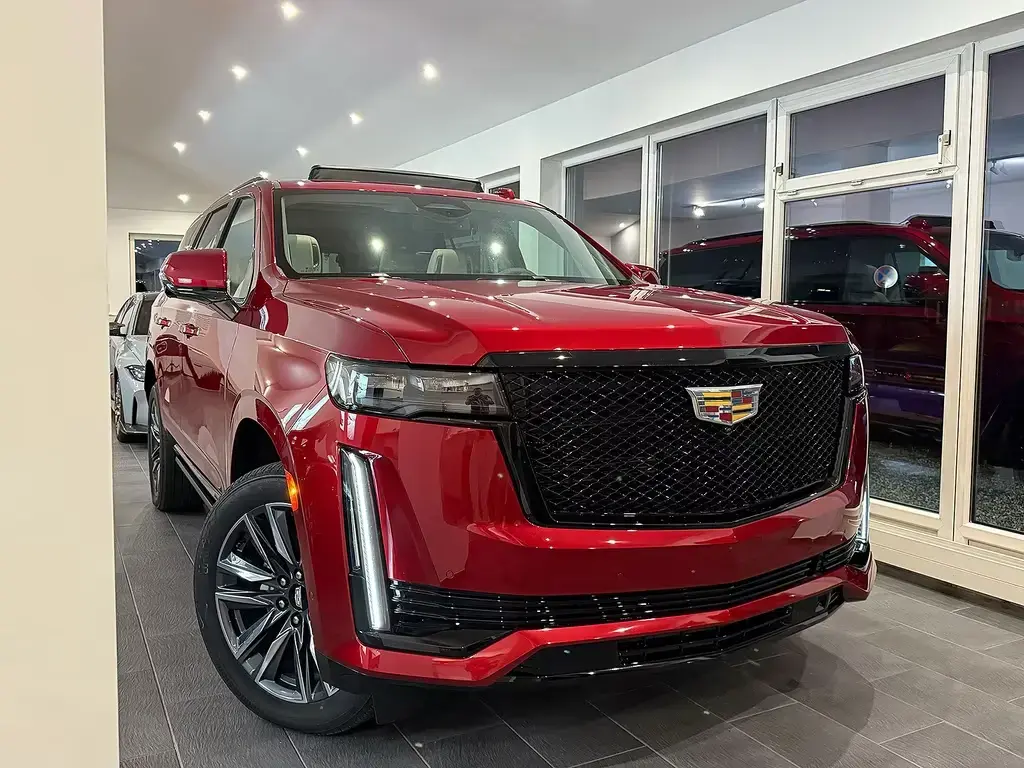Main__Slider__Photo:Cadillac Escalade VFW|Sport Platinum|EU-Navi|AHK|RearSeatEnt. 07/2025-1