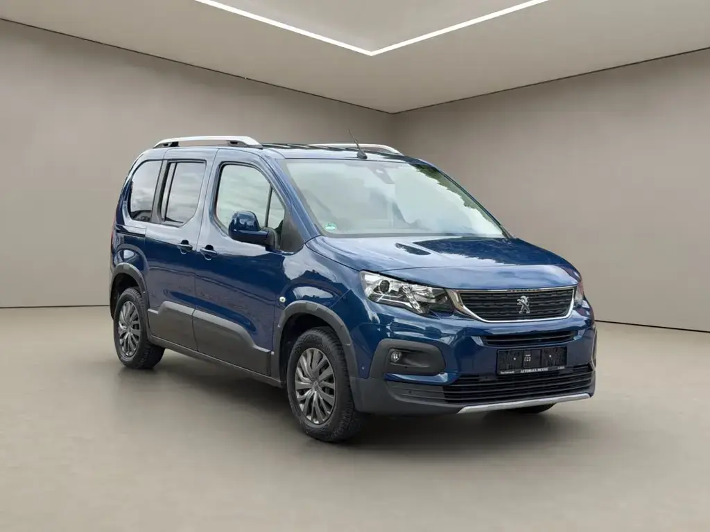Main__Slider__Photo:Peugeot Rifter 1.5 Blue-HDI Aut. Allure L1  *1.Hand* 09/2020-1