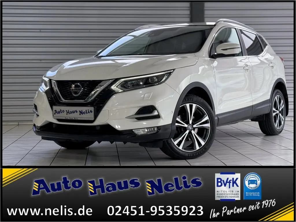 Main__Slider__Photo:Nissan Qashqai 1,3 DIG-T DCT Tekna 4x2 Keyless LED Navi 01/2019-0