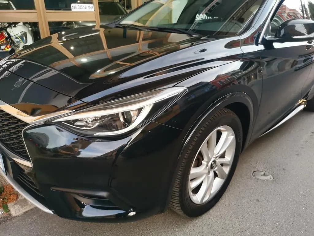Main__Slider__Photo:Infiniti Q30 1.5 diesel 110 cv PREMIUM FULL 04/2016-0