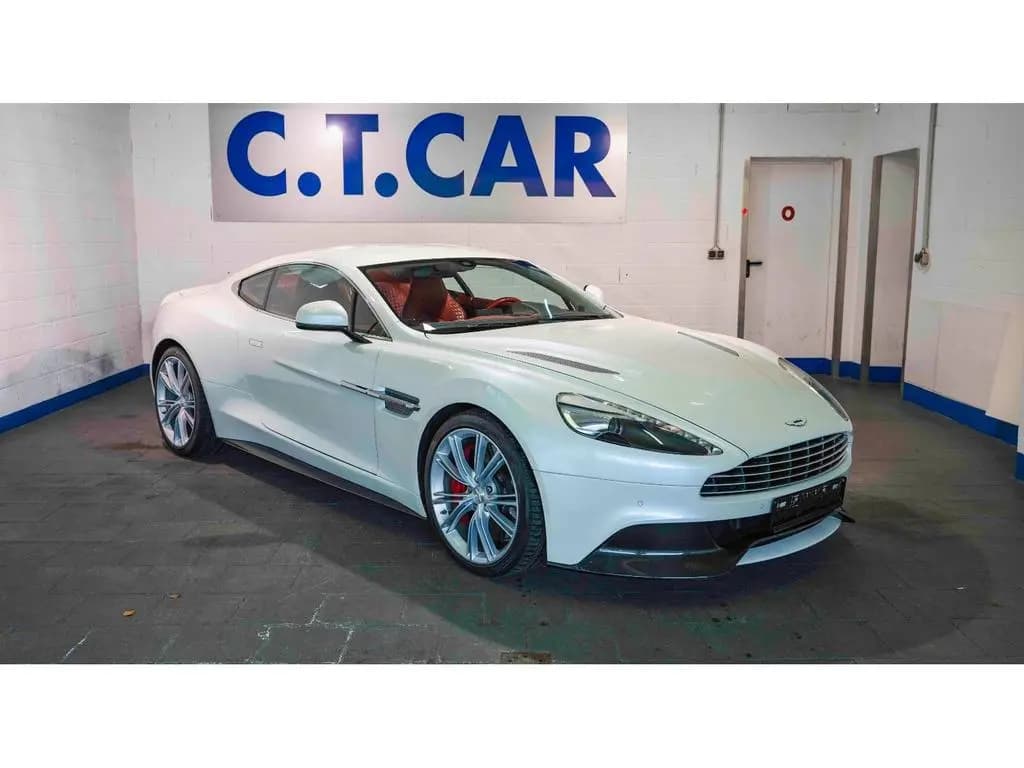 Main__Slider__Photo:Aston Martin Vanquish Coupe 6.0 V12 Automatik Carbon B&O 01/2014-0
