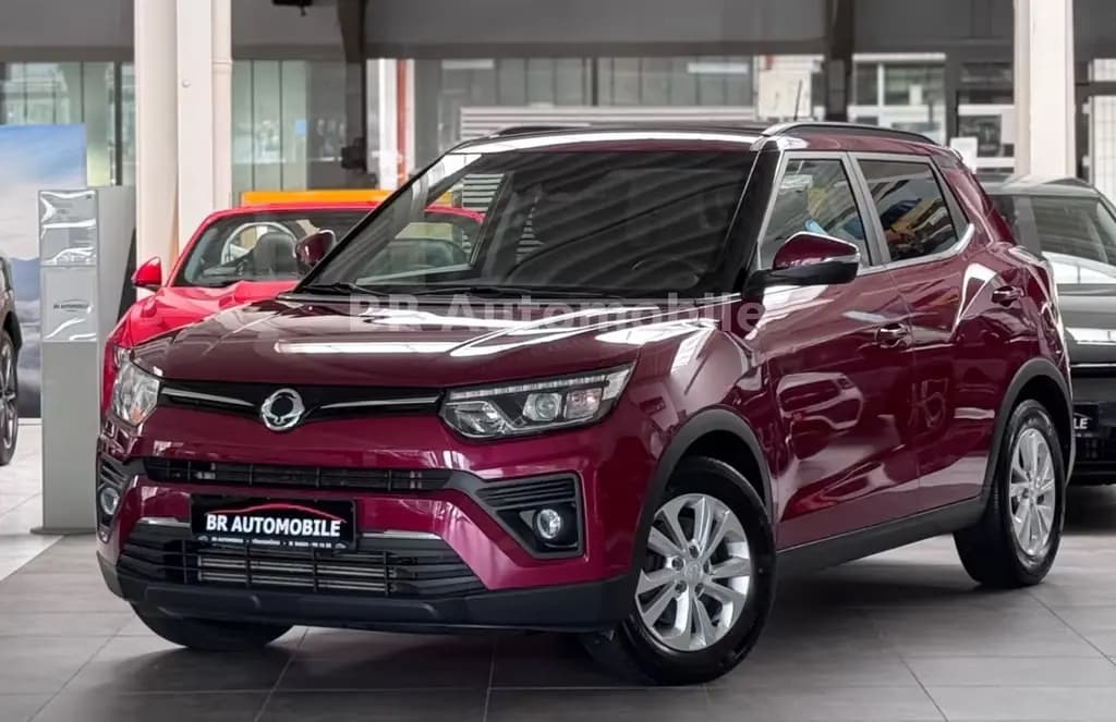 Main__Slider__Photo:Ssangyong Tivoli 1.5 T-GDi Amber 2WD*1.Hand*Navi*Kamera 11/2019-0