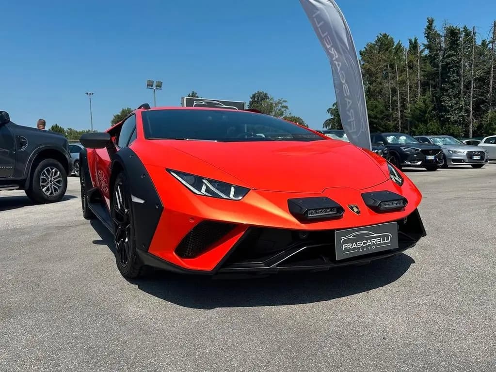 Main__Slider__Photo:Lamborghini Huracan STERRATO 03/2025-0