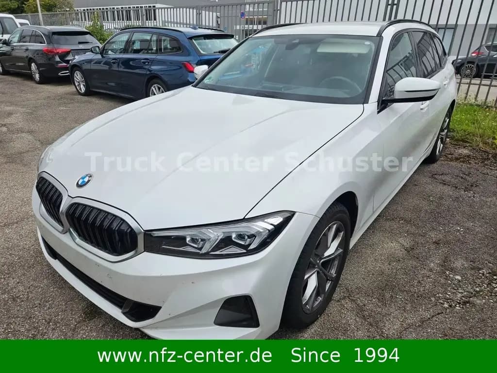 Main__Slider__Photo:BMW 320 d xDrive Business Navigation PDC 10/2022-0