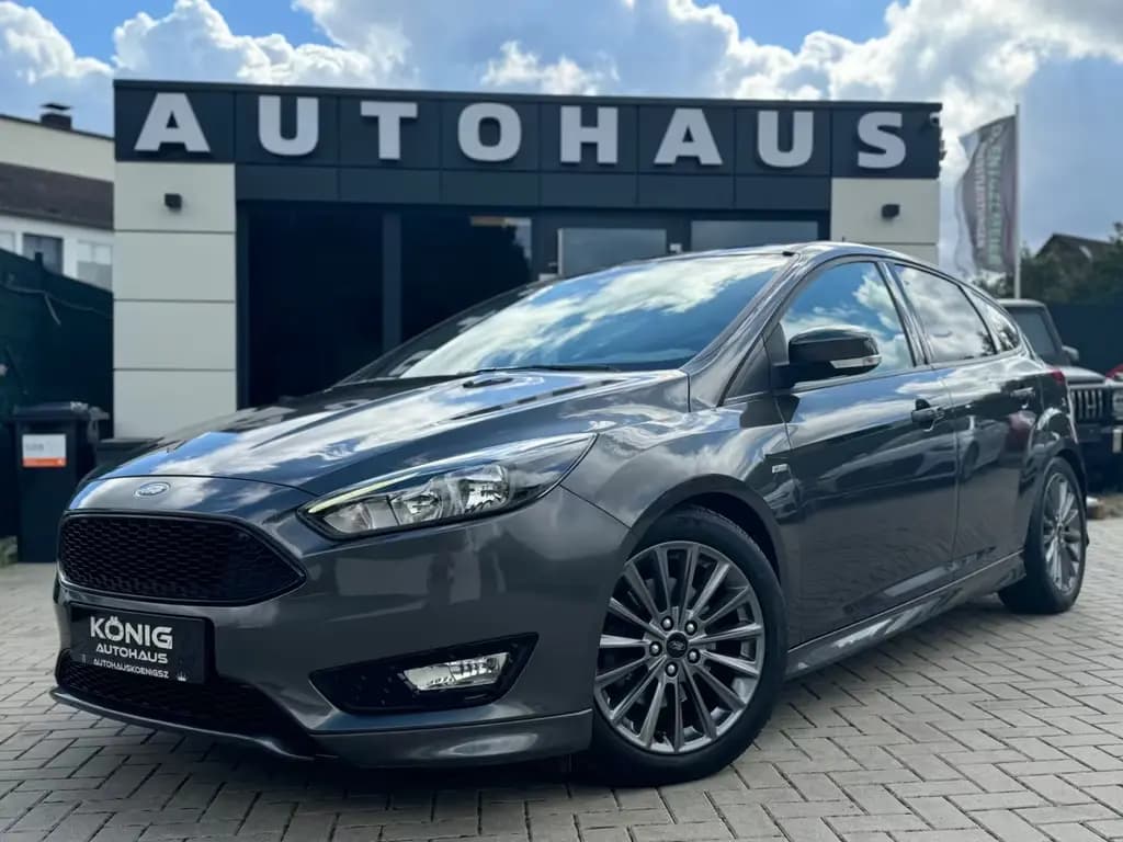 Main__Slider__Photo:Ford Focus Lim. ST-Line*SYNC*LED*KEYLESS* 03/2018-0
