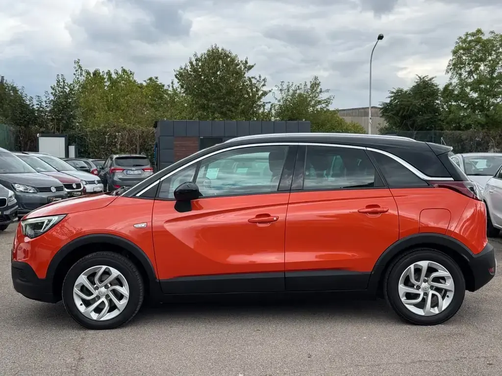 Main__Slider__Photo:Opel Crossland (X) 1.2l CarPlay/AHK/PDC/HU neu 12/2019-1
