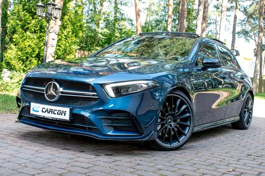 Main__Slider__Photo:Mercedes-Benz A-Class 35 AMG Performance-Sitz AERO Pack ACSitz Pano 08/2019-0
