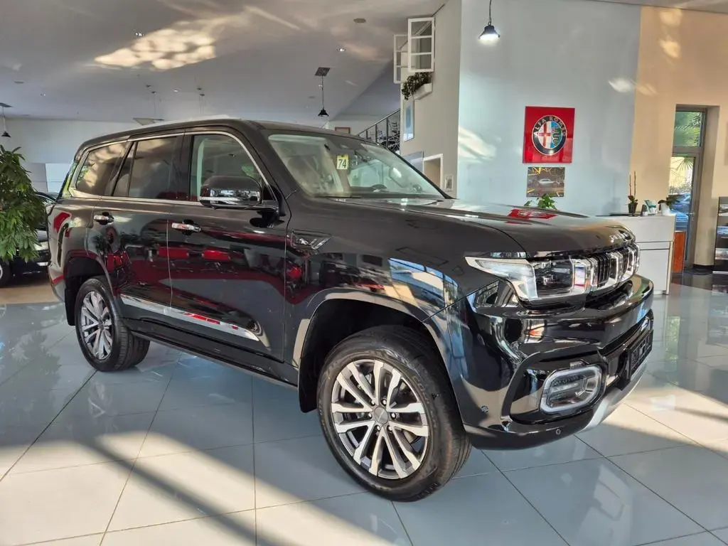 Main__Slider__Photo:BAIC BJ60 2,0 L Turbo 4WD 48V 10KW null-1