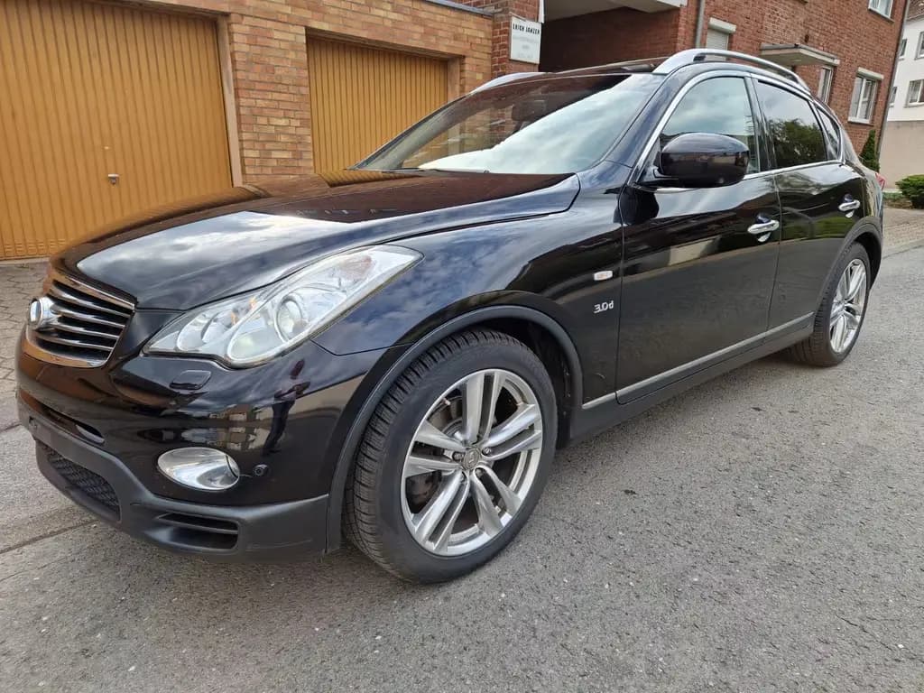 Main__Slider__Photo:Infiniti QX50 3.0 d GT Premium/3Jahre Garantie inklusive! 04/2016-0