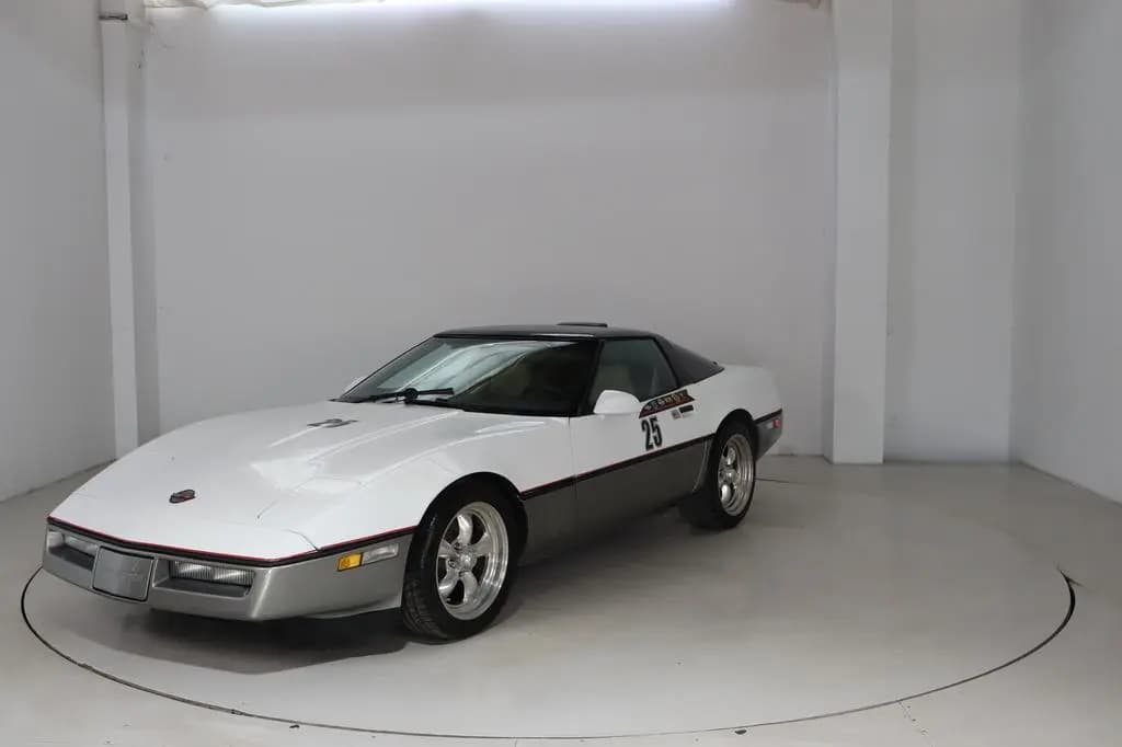 Main__Slider__Photo:Corvette C4 * Leder * el. Fensterheber 07/1986-0